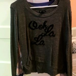 2 crop tops